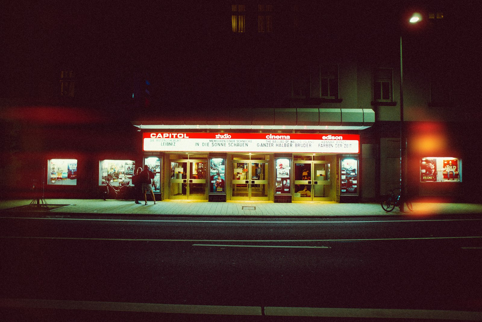 Photo by <a href="https://unsplash.com/@christianlue?utm_source=fashiony&utm_medium=referral">Christian Lue</a> on <a href="https://unsplash.com/?utm_source=fashiony&utm_medium=referral">Unsplash</a>